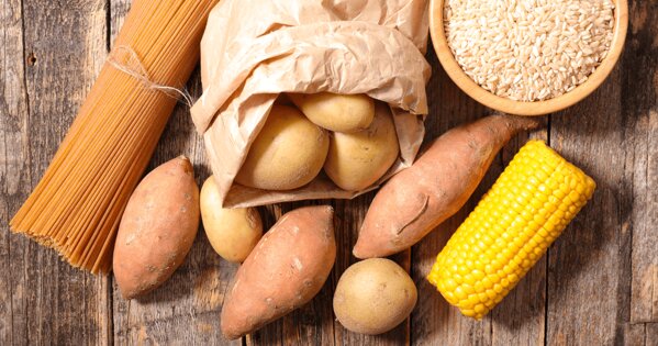 Kartoffeln, Nudeln, Reis und Mais